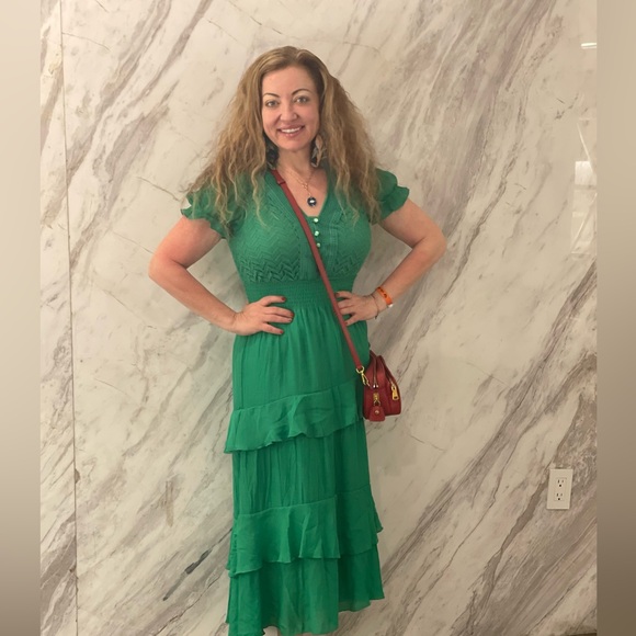 Selling Us SUNDAY 🫵🏼🫵🏼 - Picture 5 of 12